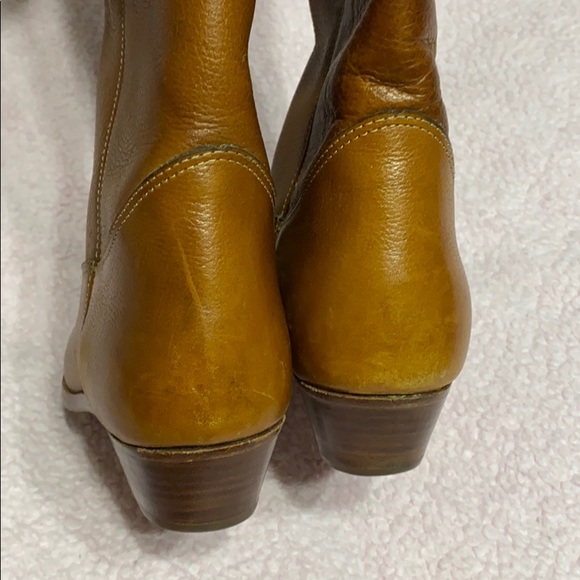 Frye Boots - Picture 3 of 9